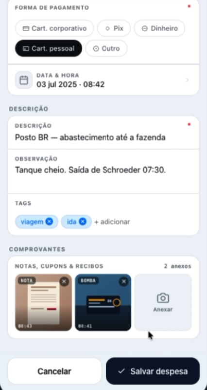 Comprovantes anexados a uma despesa no app do perito uInspect, com foto do recibo.
